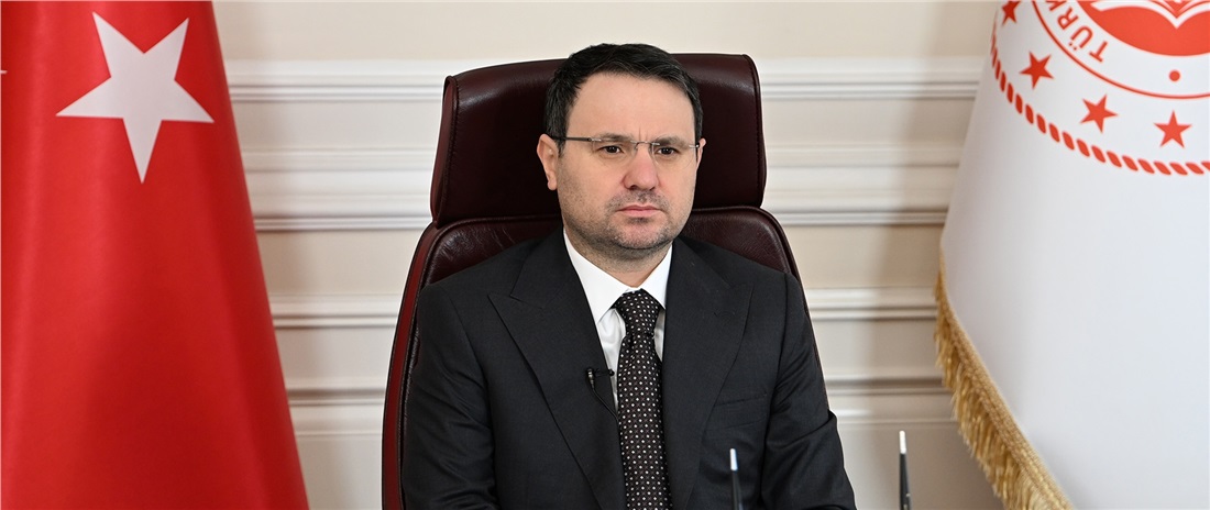 BAKAN GÜRLEK: “ORMAN YANGINLARINA KASIT VEYA İHMALLE SEBEBİYET VERENLERE YÖNELİK ADLİ MÜCADELEYİ KARARLILIKLA SÜRDÜRÜYORUZ”