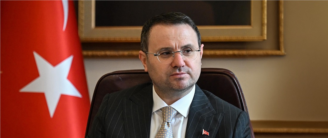 BAKAN GÜRLEK: “ÇOCUKLARIMIZI, GENÇLERİMİZİ VE AİLELERİMİZİ HEDEF ALAN HİÇBİR SUÇ YAPILANMASINA MÜSAMAHA GÖSTERMEYECEĞİZ”